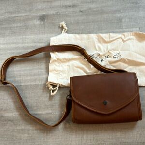 Nena & Co Crossbody